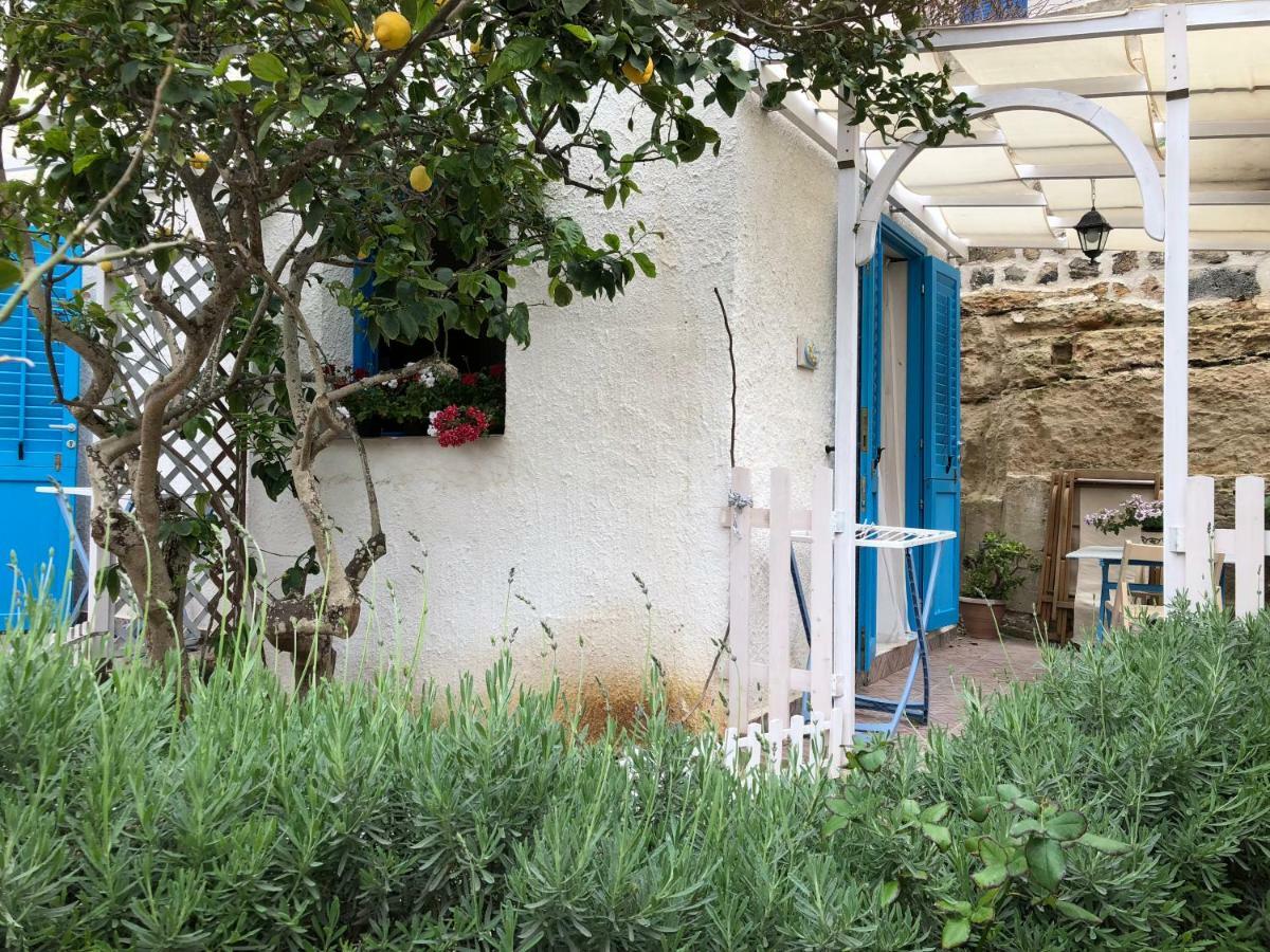 La Casa Del Limoneto Couette-café